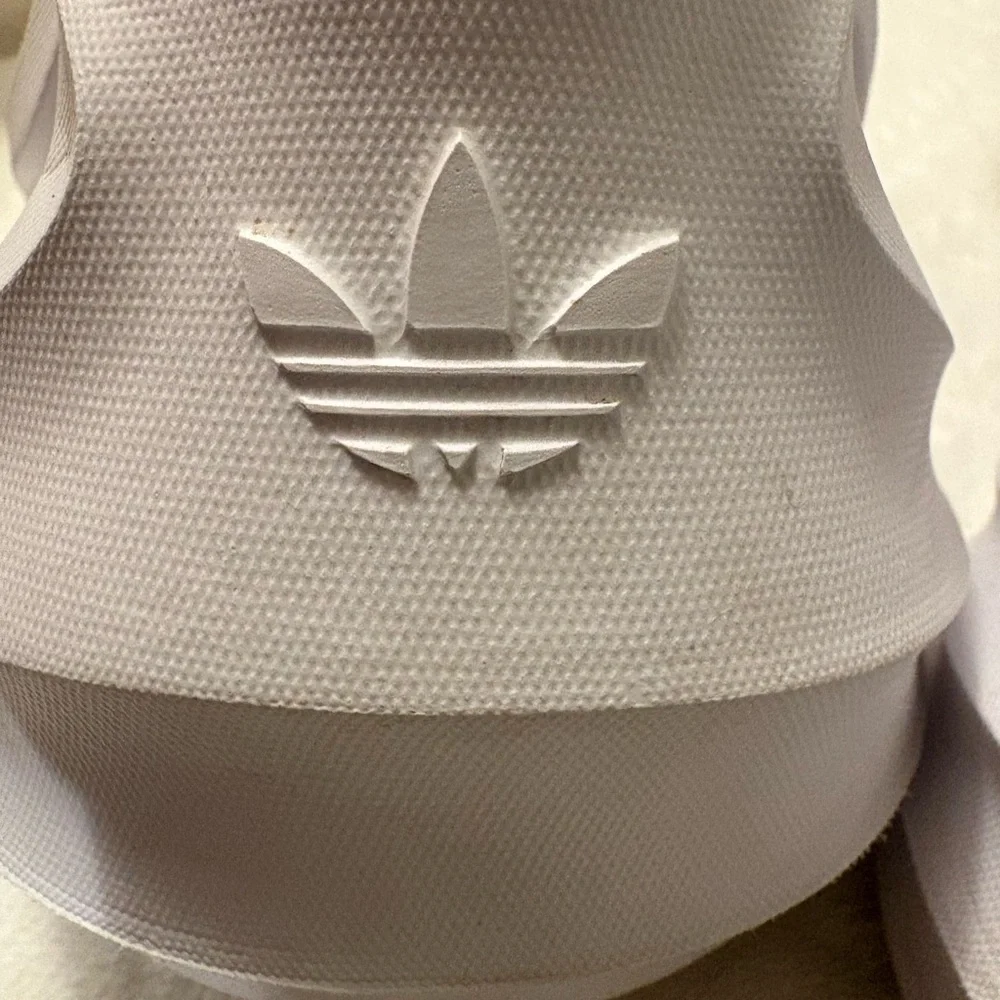 adidas AdiFOM Q Lifestyle Foam Sneaker White Grey M6.5 W8.5 HP6584